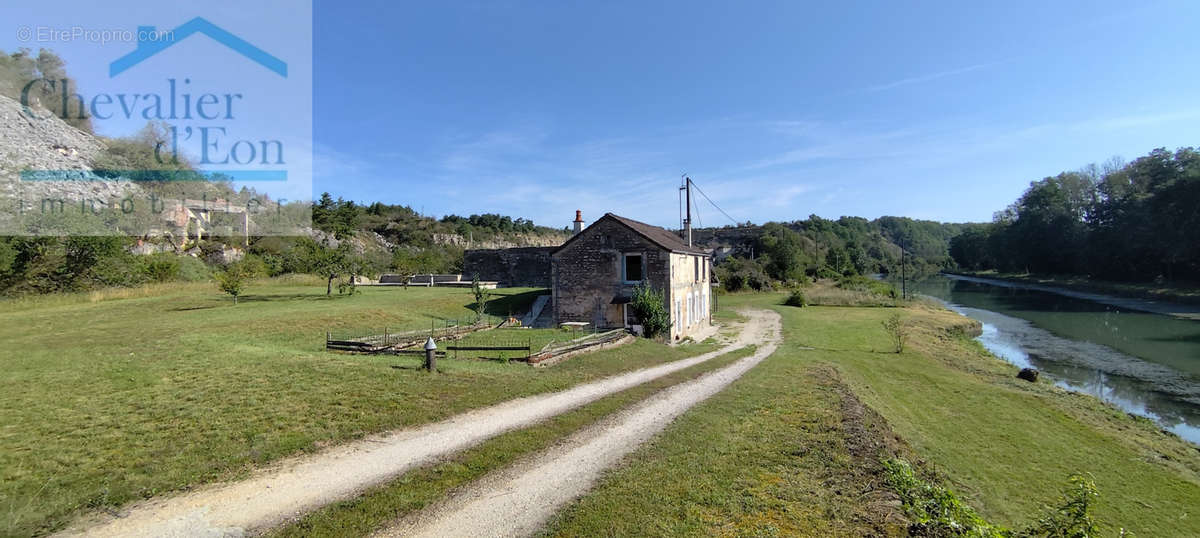 Maison à CHASSIGNELLES