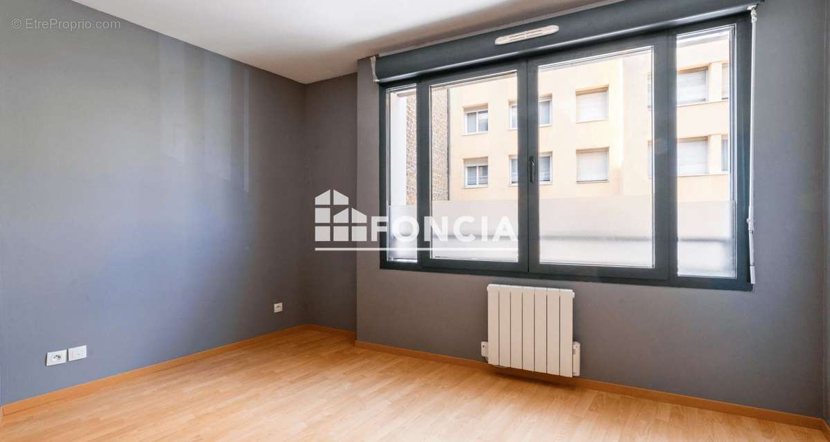 Appartement à LYON-9E