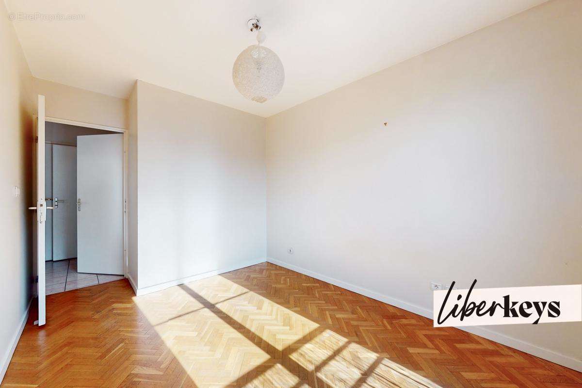 Appartement à LYON-8E