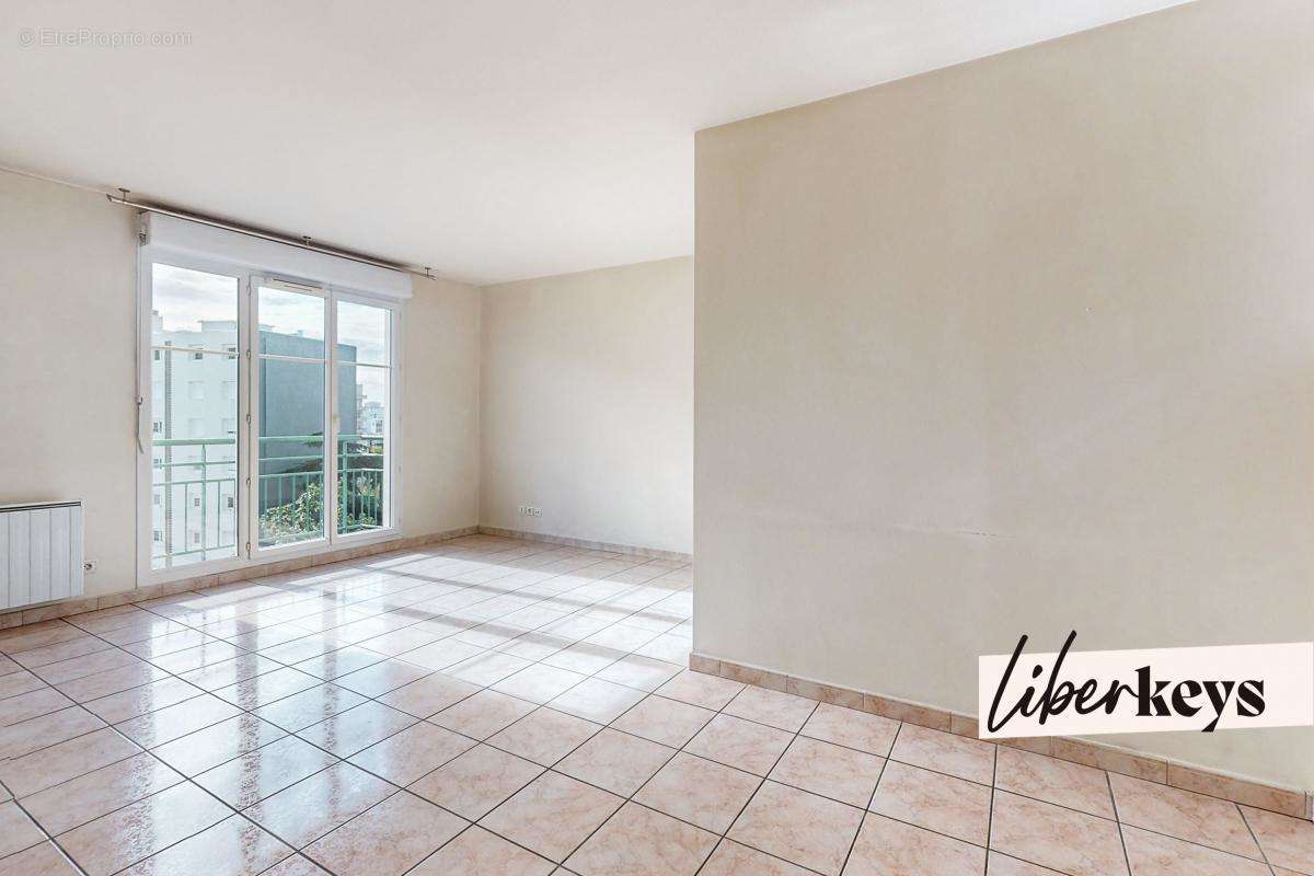 Appartement à LYON-8E