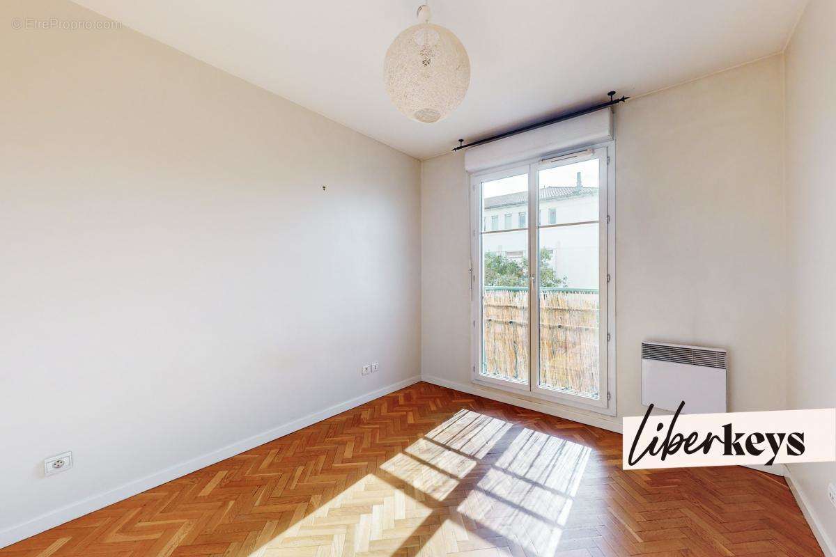 Appartement à LYON-8E