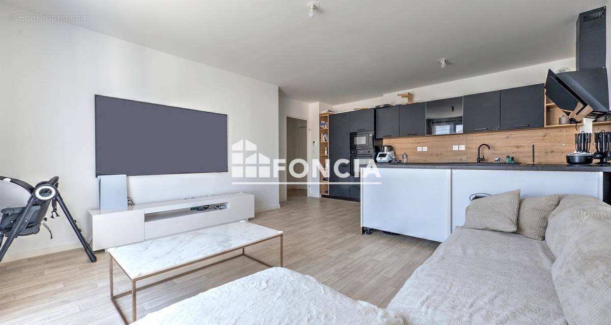 Appartement à MANTES-LA-VILLE