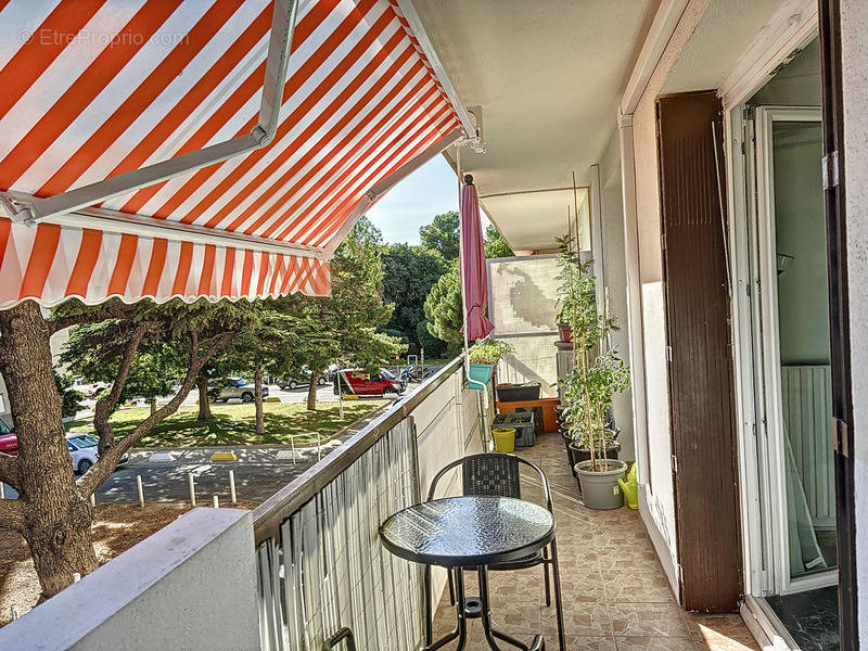 Appartement à MARSEILLE-10E