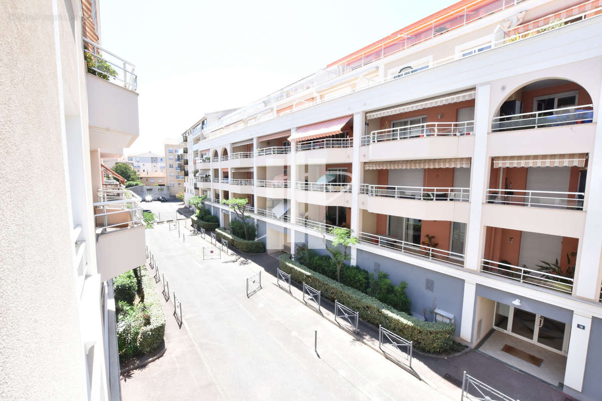 Appartement à SAINT-RAPHAEL