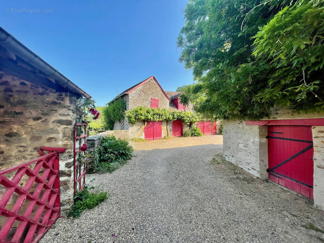 Maison à SAINT-DENIS-D&#039;ORQUES