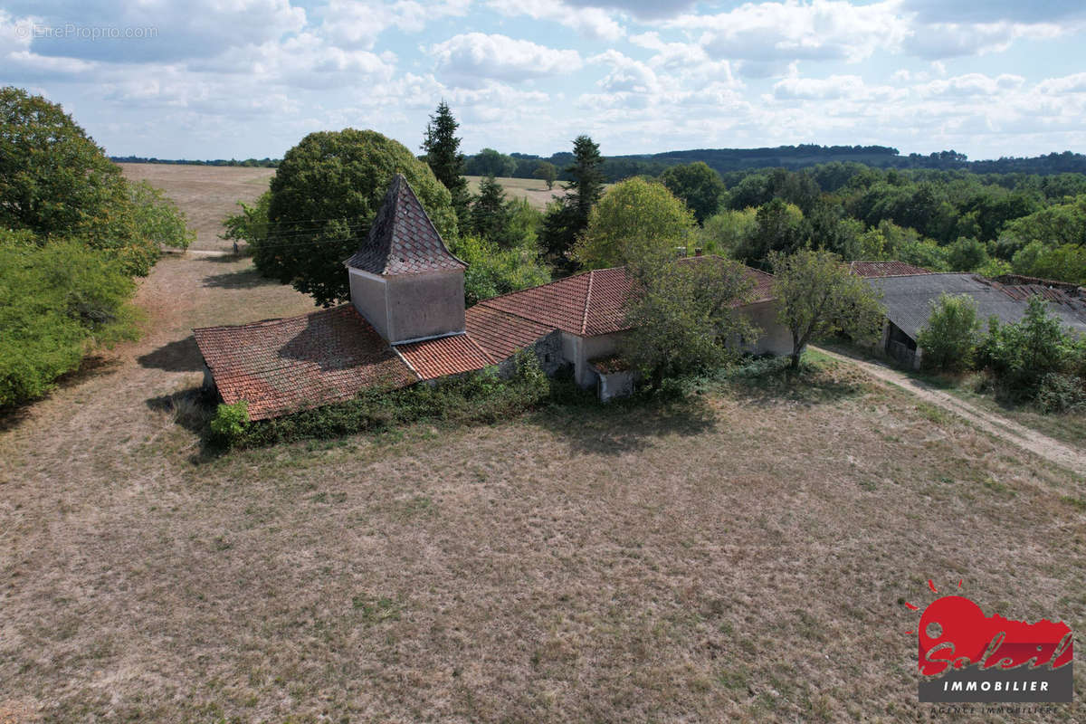 Maison à CASTELLA