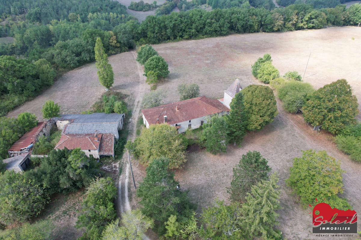 Maison à CASTELLA