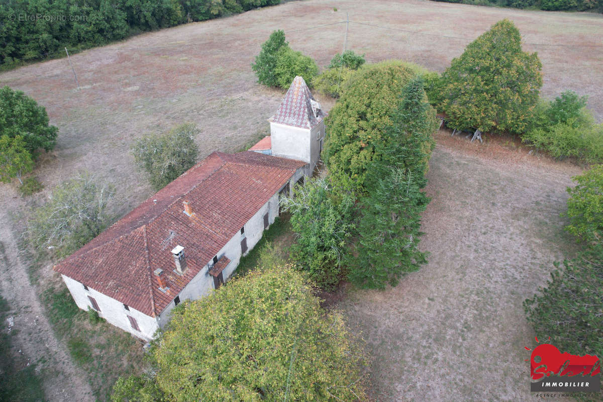 Maison à CASTELLA