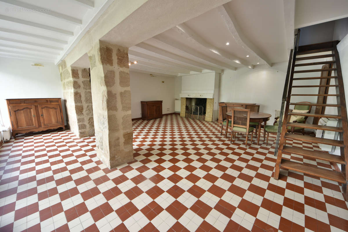 Appartement à BRIVE-LA-GAILLARDE