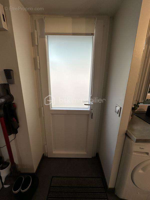 Appartement à LINAS