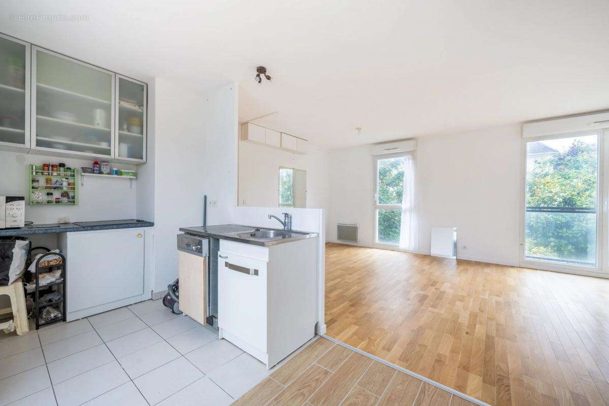 Appartement à NANTERRE