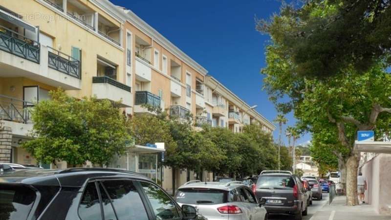 Appartement à SANARY-SUR-MER