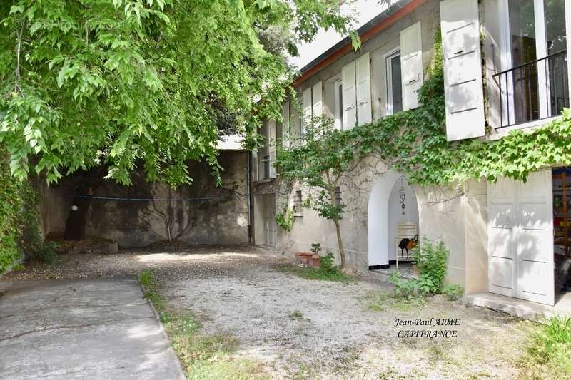 Maison à BOURG-SAINT-ANDEOL