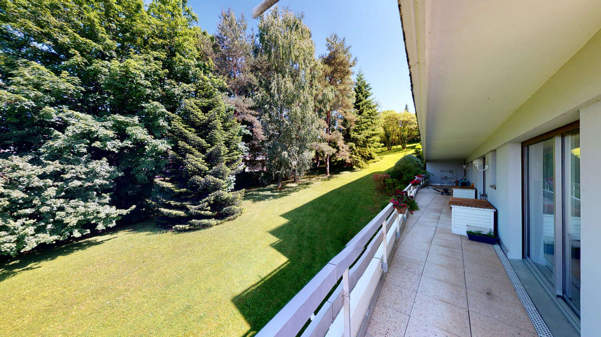 Appartement à EVIAN-LES-BAINS