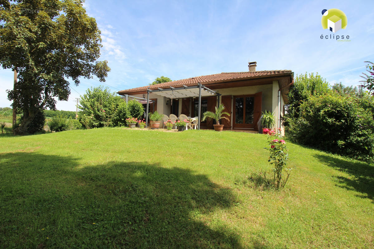 Maison à CONFRANCON