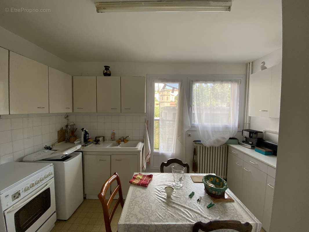 Appartement à SAINT-ETIENNE