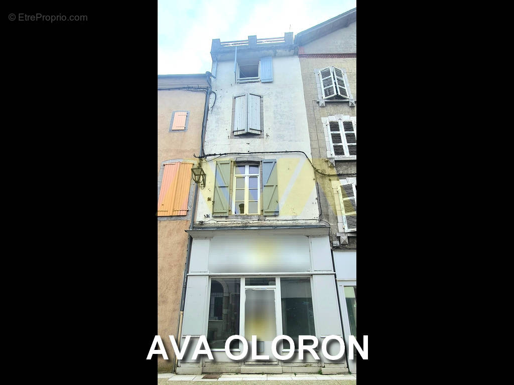 Appartement à OLORON-SAINTE-MARIE