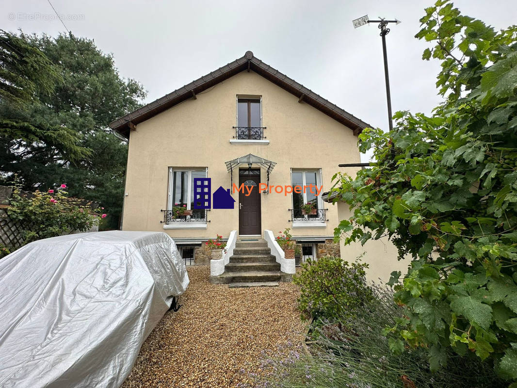 Maison à CARRIERES-SUR-SEINE