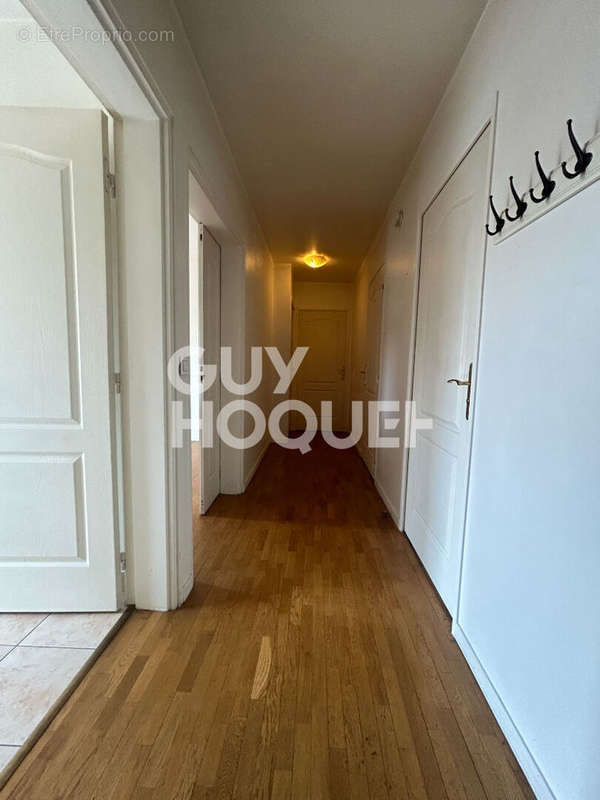 Appartement à NEUILLY-PLAISANCE