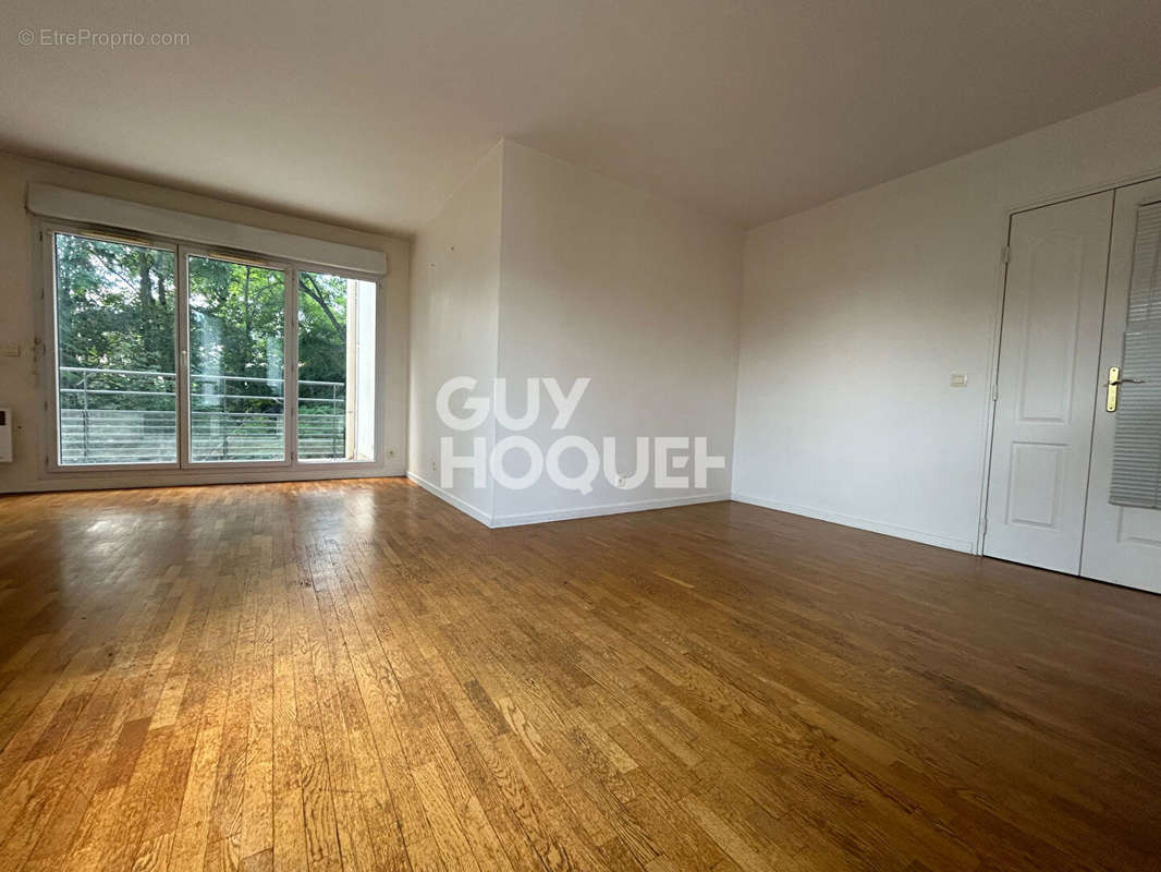 Appartement à NEUILLY-PLAISANCE