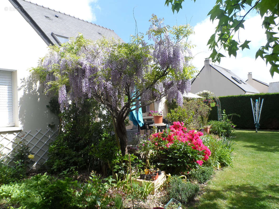 Maison à SAINTE-LUCE-SUR-LOIRE