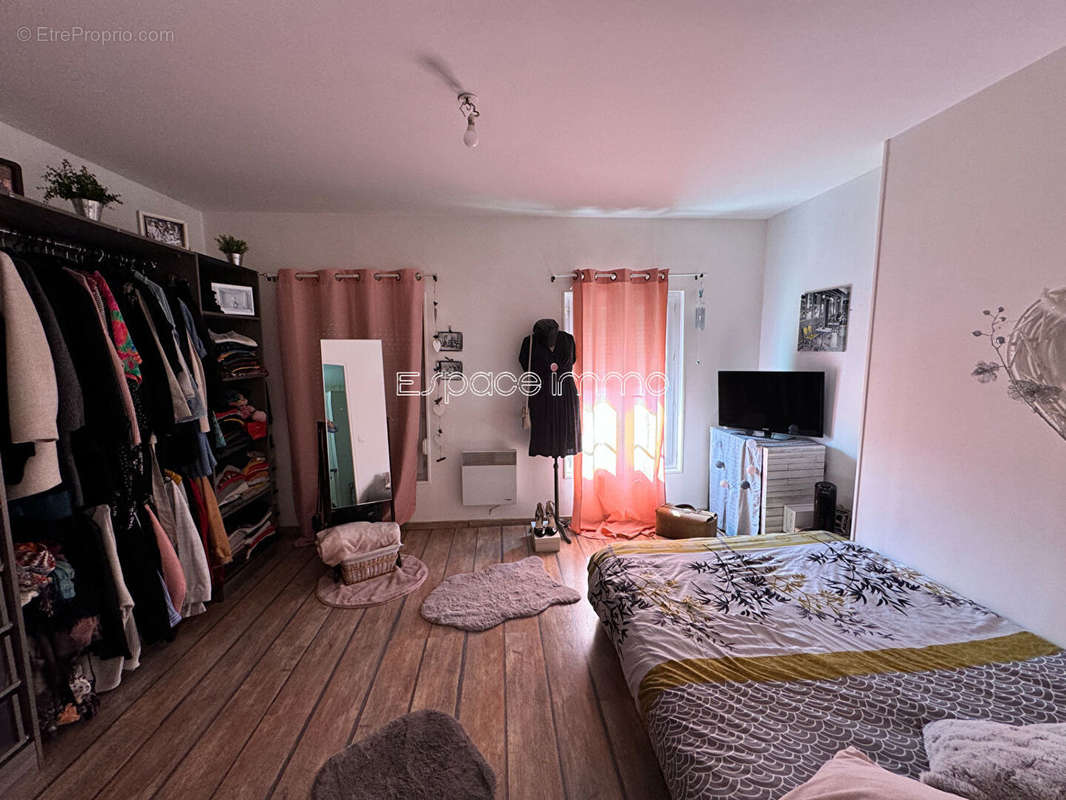 Appartement à DEVILLE-LES-ROUEN