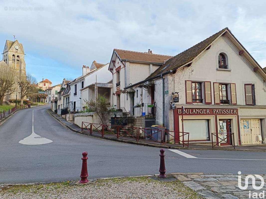 Photo 5 - Commerce à FONTAINE-LE-PORT