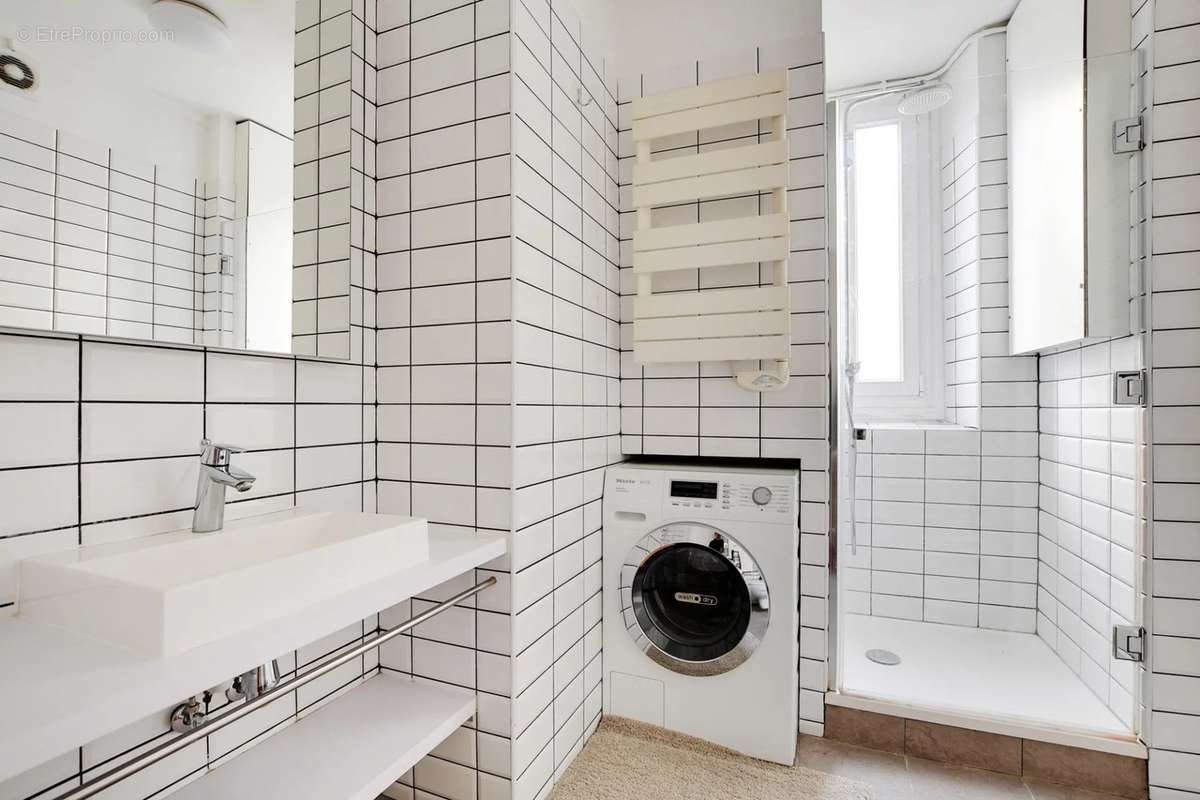 Appartement à PARIS-6E