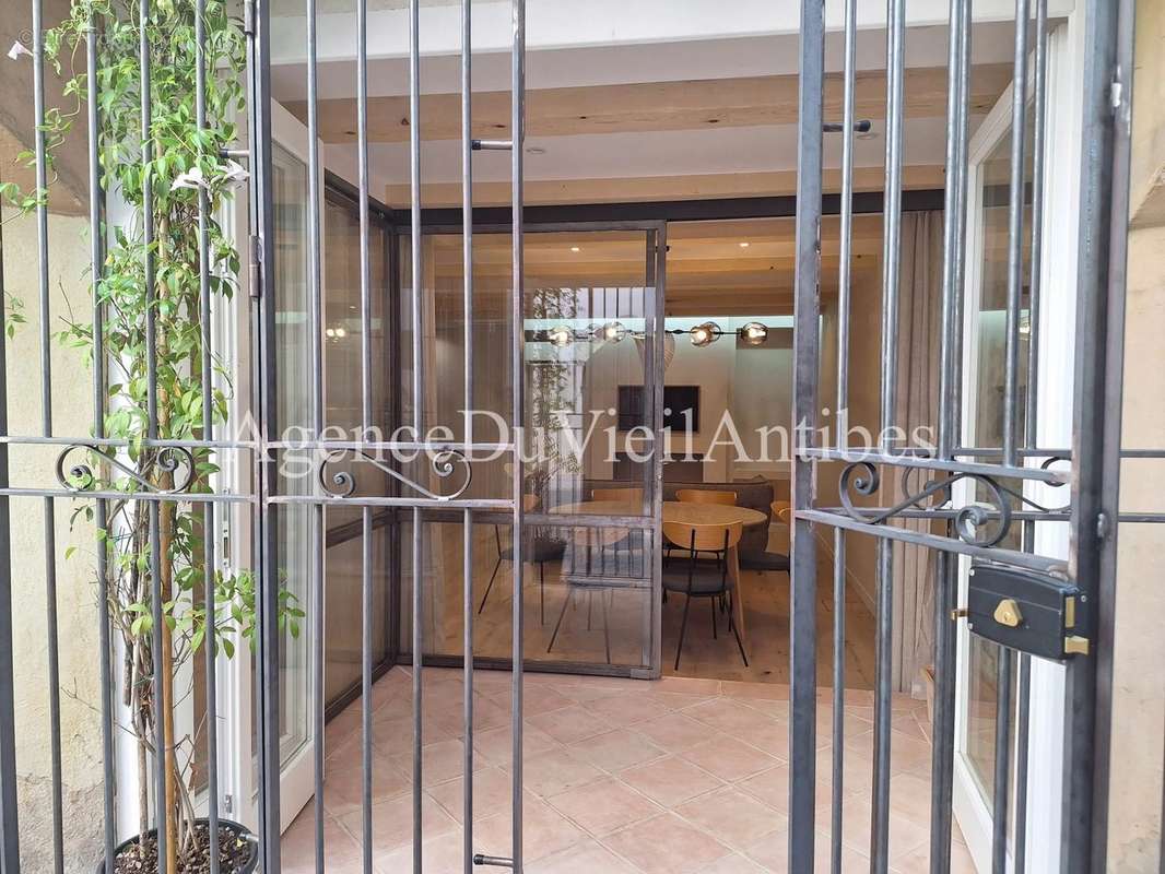 Appartement à ANTIBES