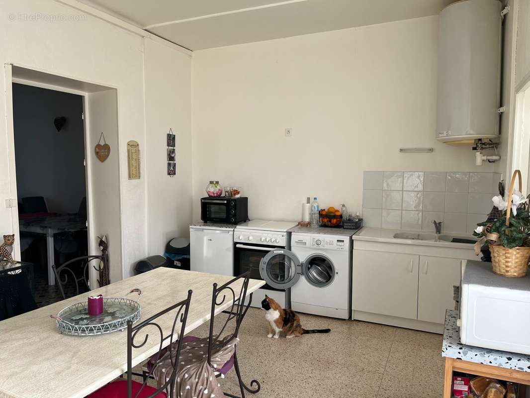 Appartement à SAINT-GENIES-DE-MALGOIRES