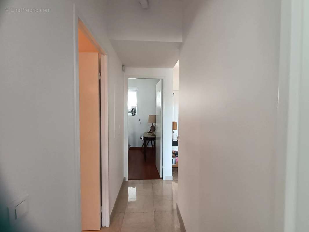 Appartement à VILLENEUVE-LOUBET