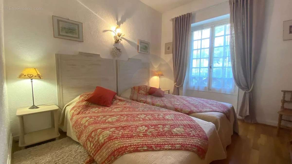 Appartement à ROQUEBRUNE-CAP-MARTIN