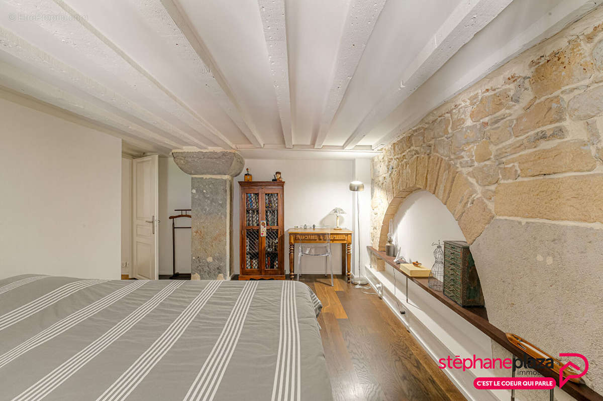 Appartement à LYON-4E