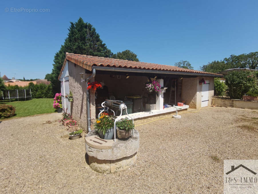 Maison à TAPONNAT-FLEURIGNAC