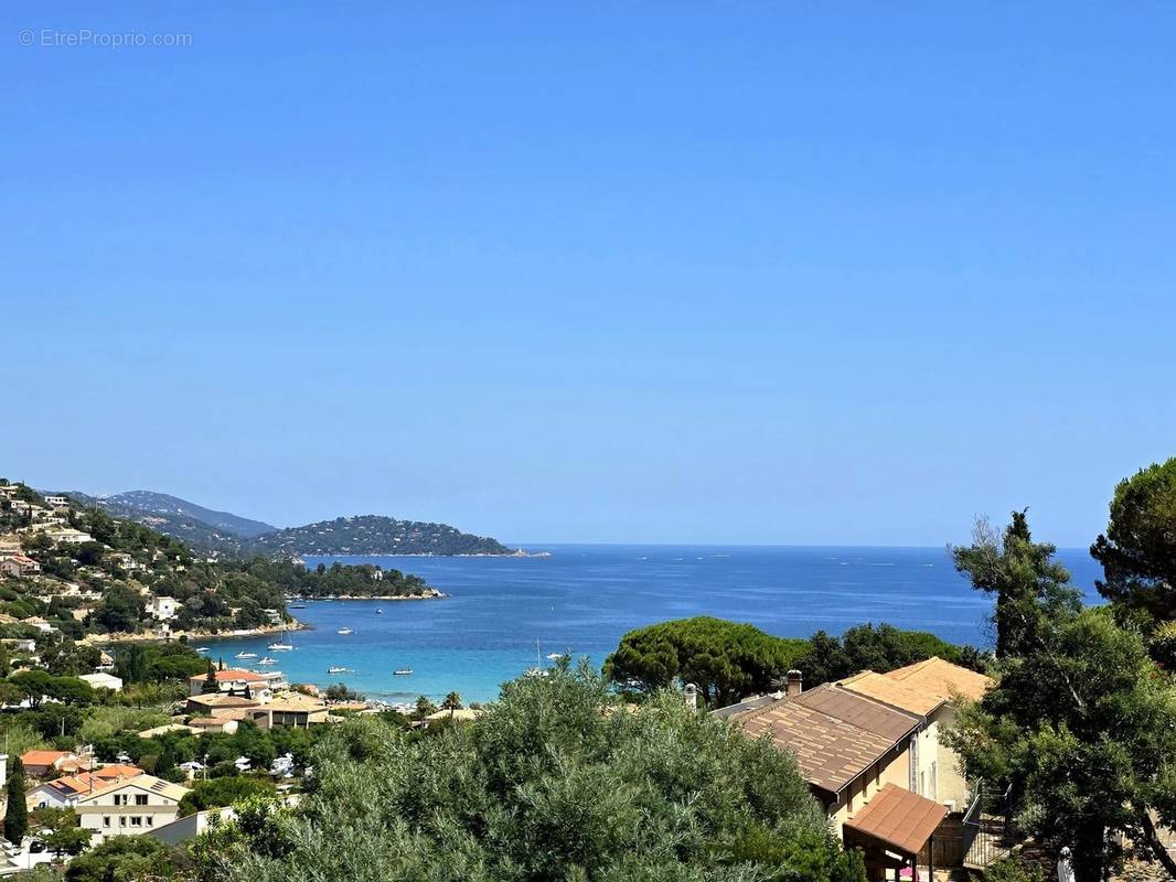 Appartement à LE LAVANDOU