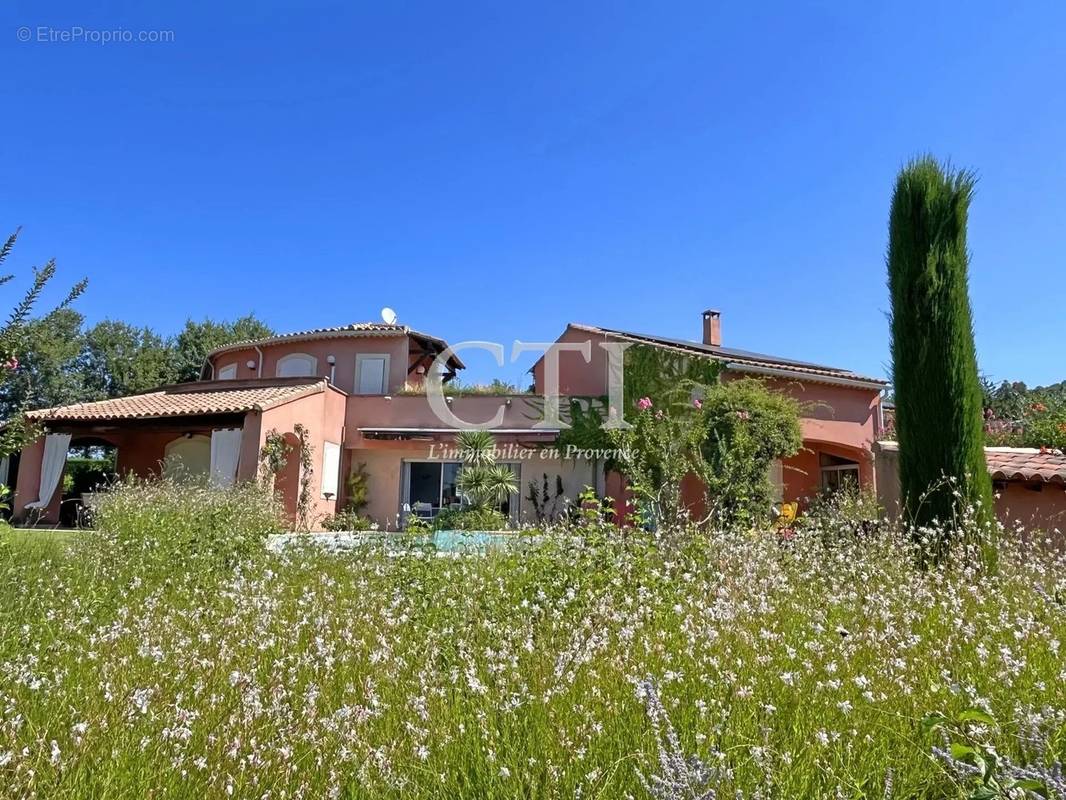 Maison à VAISON-LA-ROMAINE