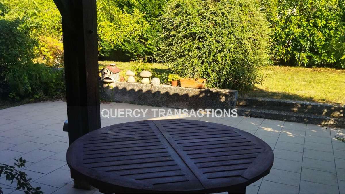 terrasse - Maison à CAHORS