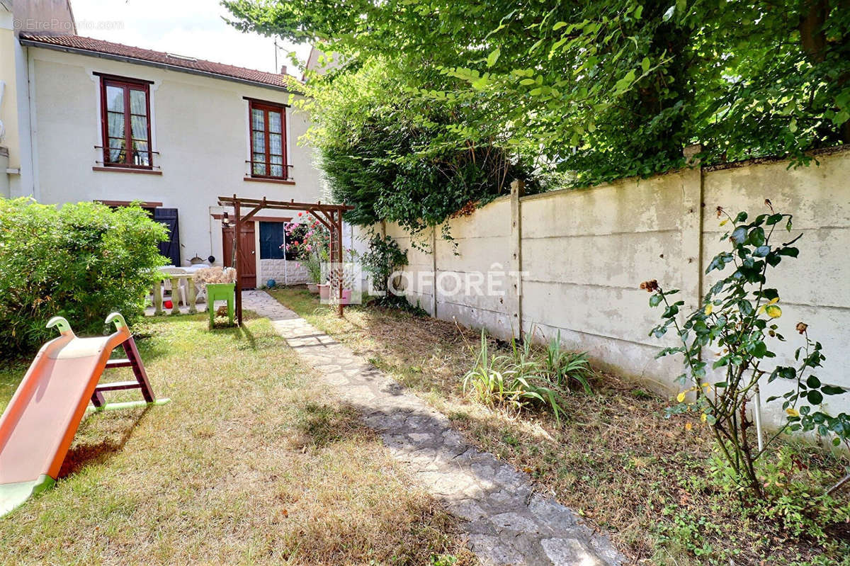 Maison à VITRY-SUR-SEINE