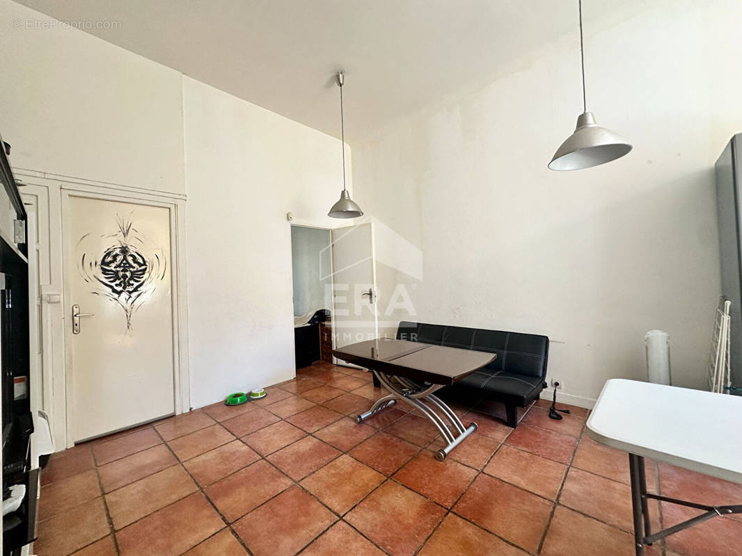 Appartement à MARSEILLE-6E