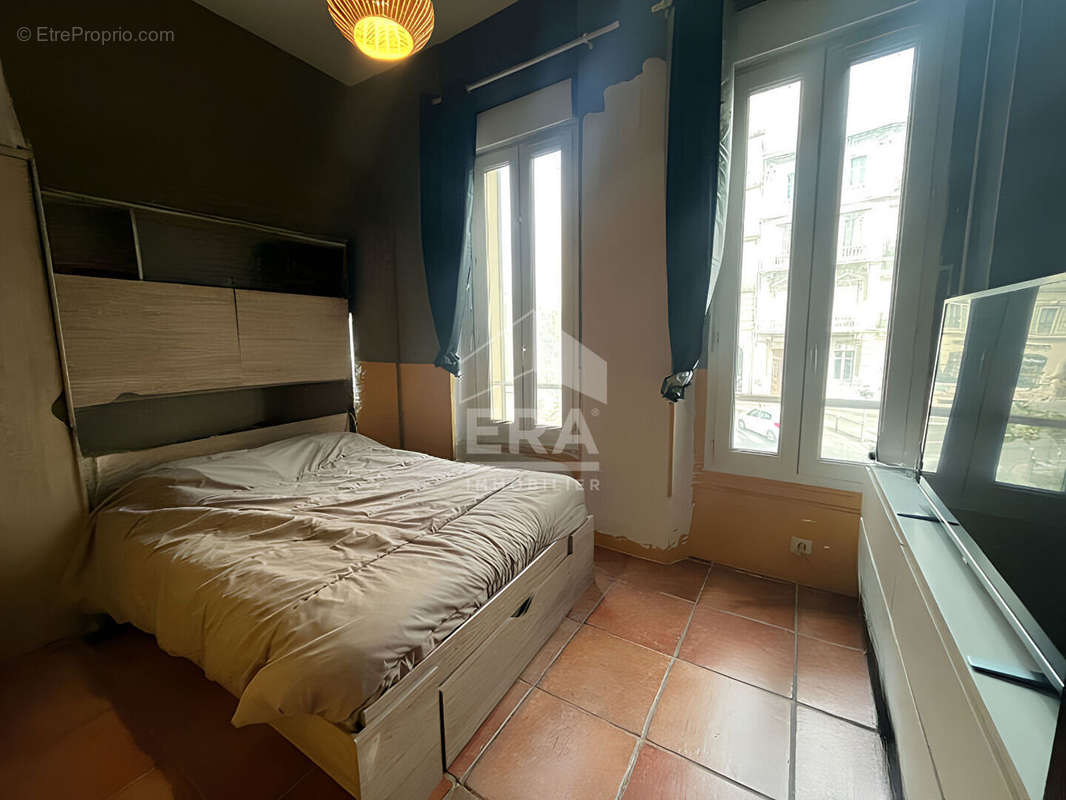 Appartement à MARSEILLE-6E