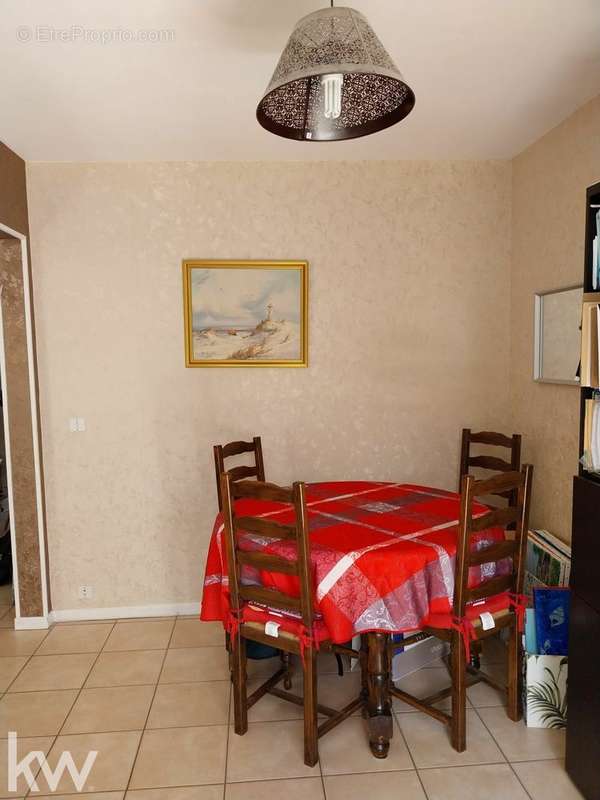 Appartement à SAINT-GENIS-LAVAL