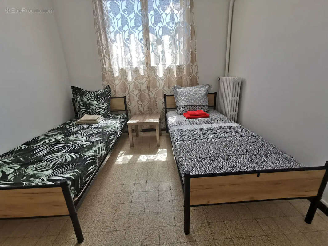 Appartement à MARSEILLE-3E