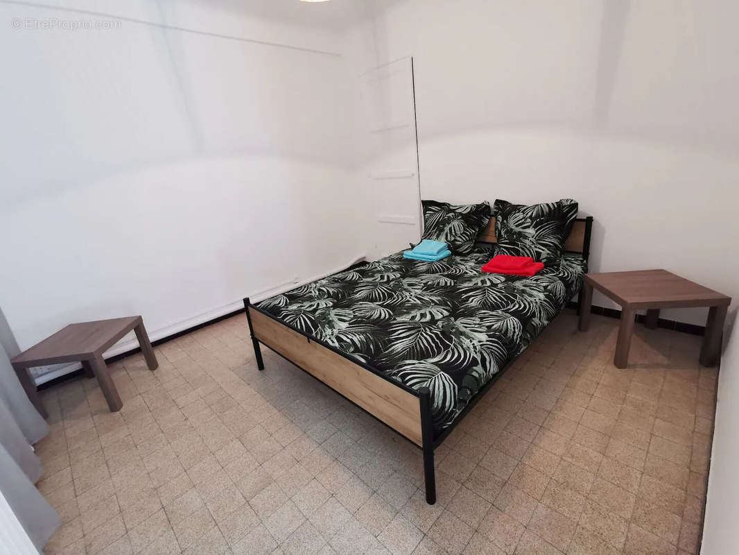 Appartement à MARSEILLE-3E