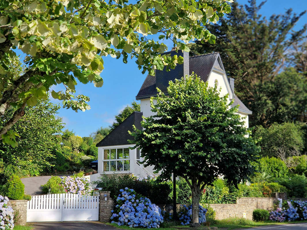 Maison à LE TREVOUX