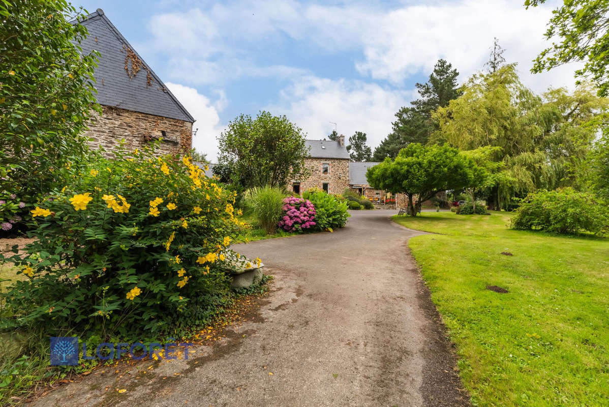 Maison à LANGOAT