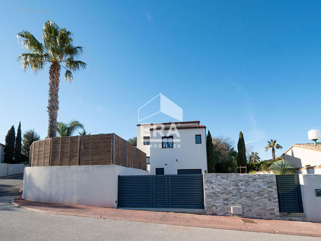 Maison à CANET-EN-ROUSSILLON