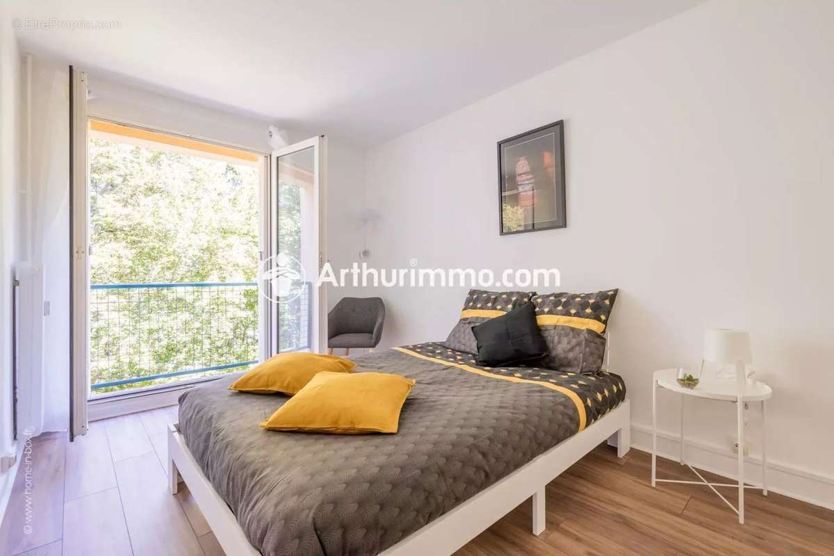 Appartement à SAINT-GERMAIN-LES-ARPAJON