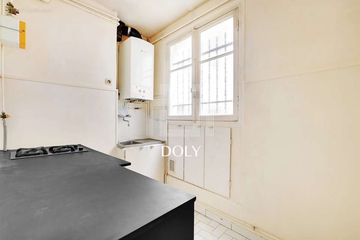 Appartement à PARIS-8E