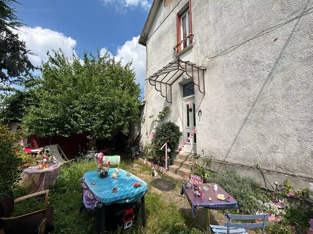 Maison à CHARTRES