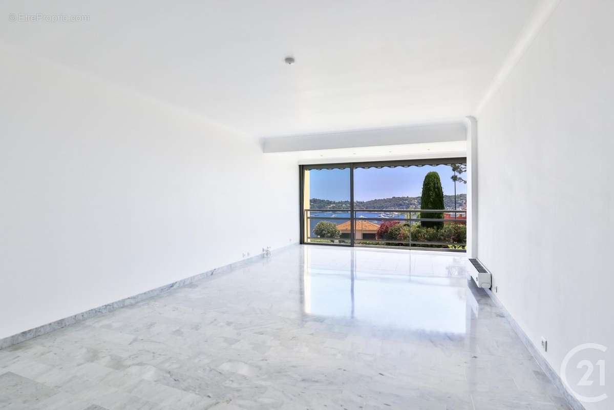 Appartement à VILLEFRANCHE-SUR-MER